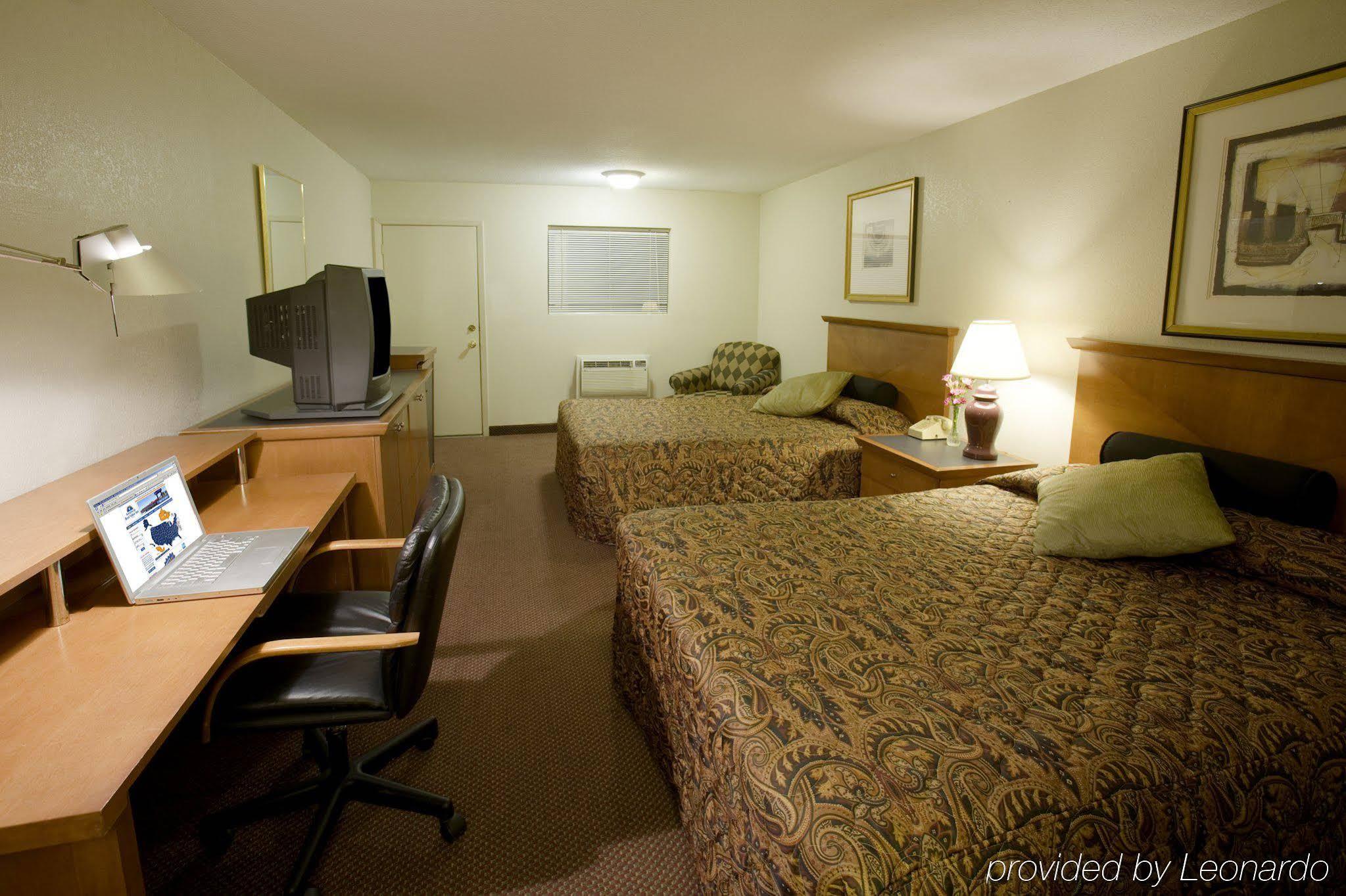Americas Best Value Inn - Edna Экстерьер фото