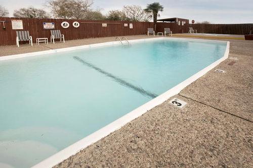 Americas Best Value Inn - Edna Экстерьер фото
