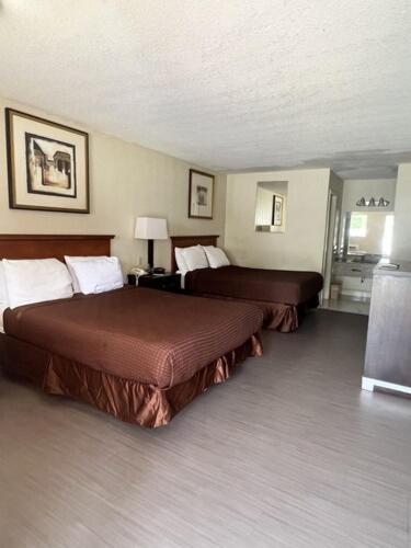 Americas Best Value Inn - Edna Экстерьер фото
